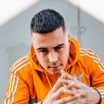 Rezi Instagram